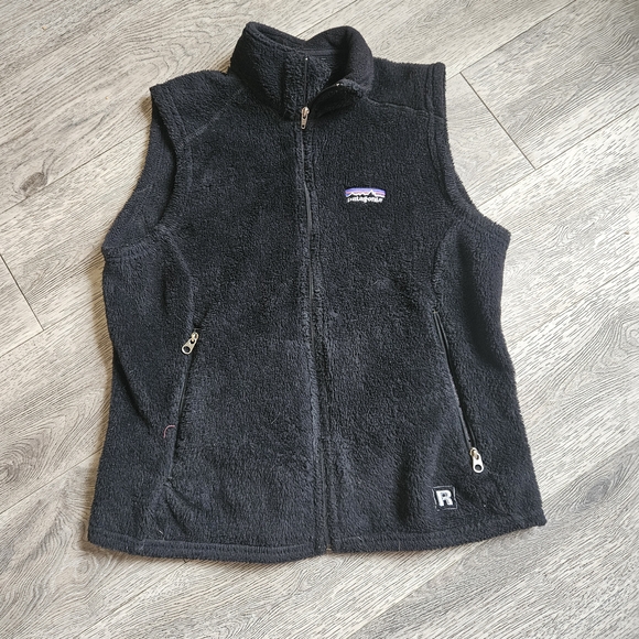 Patagonia Jackets & Blazers - Patagonia Women's Black Fleece Vest